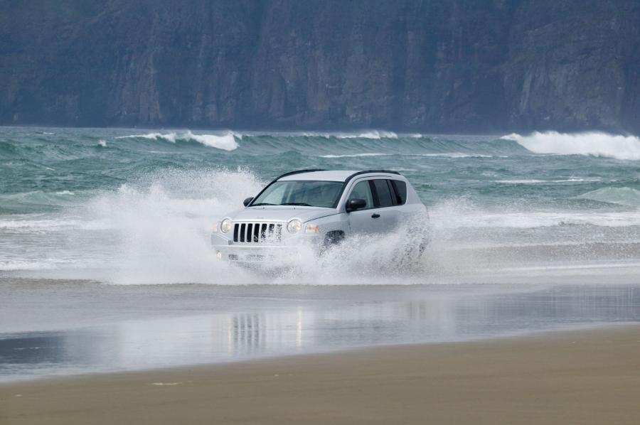  Jeep Compass 2007 года  (фото 7 из 100)